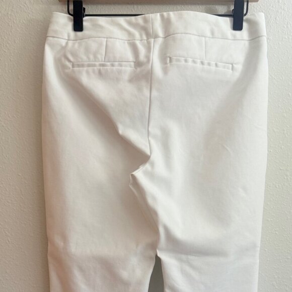 Crosby Women's Size 6 Madison Cropped Ankle White Flat Front Straight Leg Pants - Picture 2 of 15
